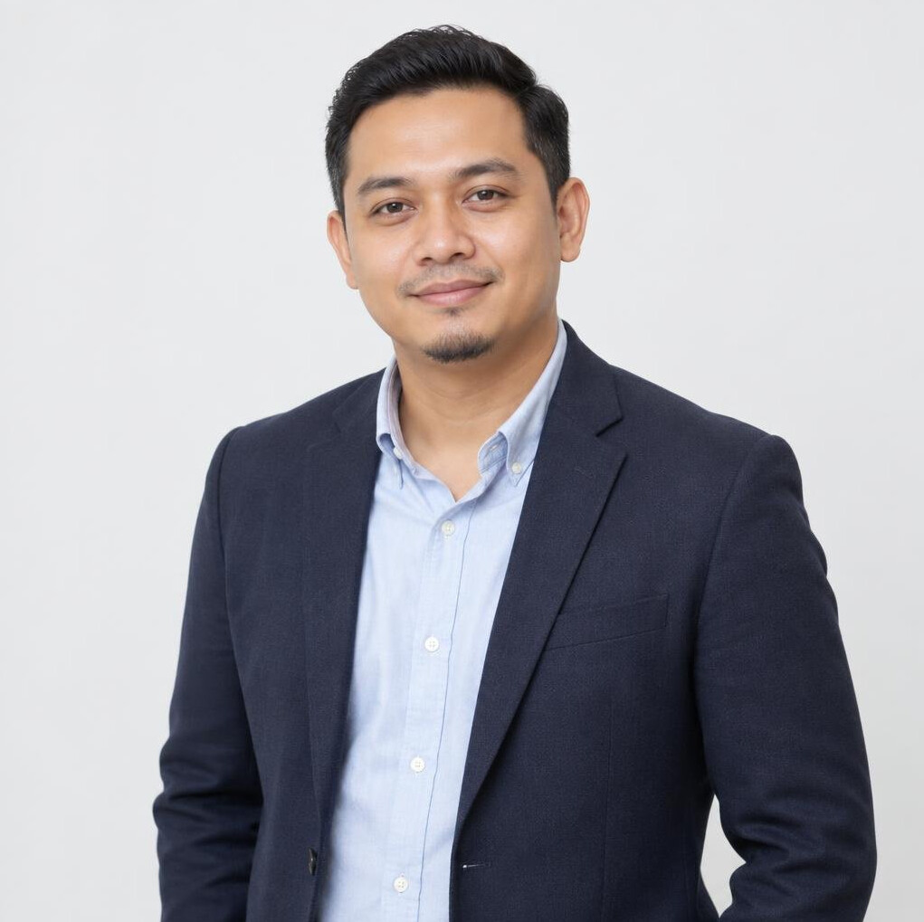 Portrait of a Malay Singaporean male technical project manager